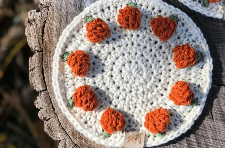 Cozy Up This Fall with These Free Autumn Crochet Patterns